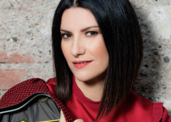 Laura Pausini está decepcionada de las compañías discográficas