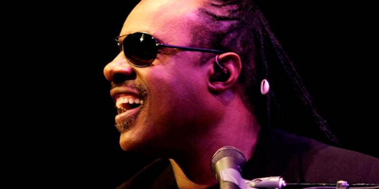 Stevie Wonder lanzó su propio sello discográfico y dos nuevas canciones