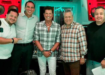 Carlos Vives invita a disfrutar "Legendarios"