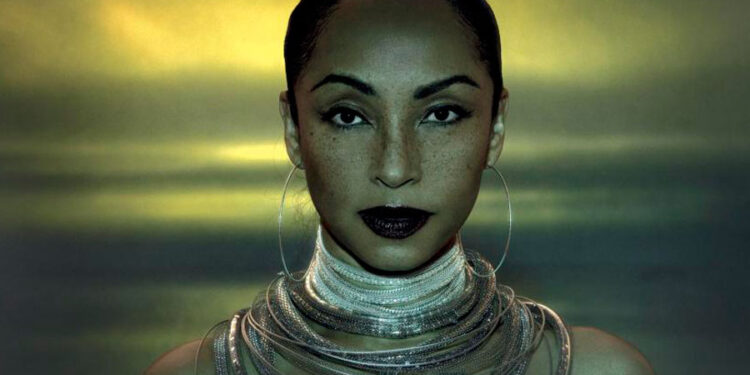 El regreso de Sade, la cantante de voz de terciopelo envuelta en misterio