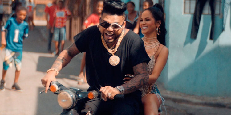Ya disponible, el nuevo single de el Mayor Clásico X Natti Natasha "TANTO QUE ME GUSTA"