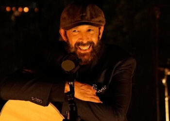 “Privé”, la nueva producción discográfica de Juan Luis Guerra