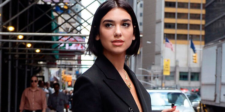 Los Grammy retrasan al 14 de marzo su ceremonia de entrega de premios