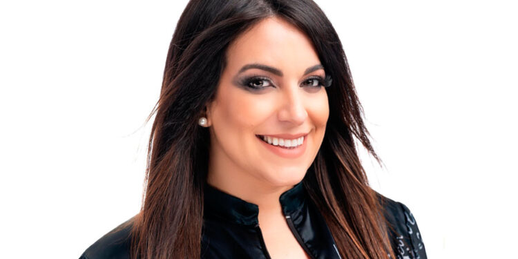 Yas González portada en Música is life