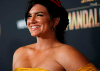 Fans de Gina Carano la defienden en Twitter y ella agradece por el hashtag #WeLoveCaraDune