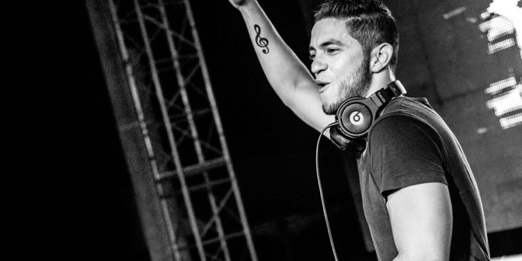 "DJ de cero a cien", un método fácil y rápido para aprender a mezclar música