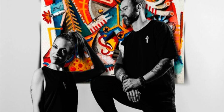 Anna Tur y Gonçalo estrenan LOWLITA Records con “Caught in the Club”