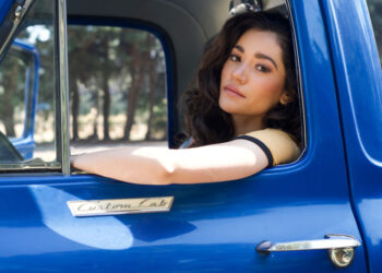 Marylí Morett presenta su tema "Cosa En Común"