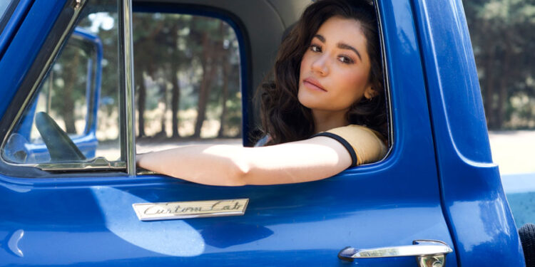 Marylí Morett presenta su tema "Cosa En Común"