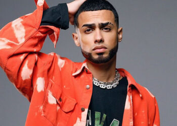 Jay Wheeler está de vuelta con su tercer sencillo del año con su nuevo reggaetón melódico “DOS TRAGOS”