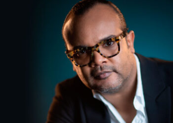 Alberto Zayas: 30 años contribuyendo con al arte y cultura dominicana