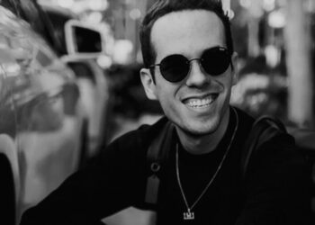 El aclamado productor y compositor, Edgar Barrera, recibe 12 nominaciones a los Latin GRAMMY®