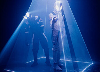 AREA21 estrena su álbum debut “GREATEST HITS VOLUME 1”