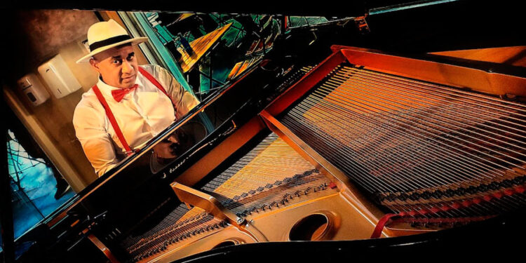 A1000 Suárez presenta la balada "Fuera de mi vida"