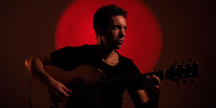 PIPO ROMERO y su "Intemporal" reivindicación del derecho de todos a sentirnos flamencos