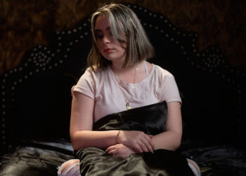 Kelly Centeno releases a new music “Here With Me”