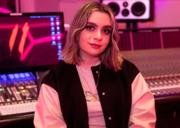 Kelly Centeno premieres her new single