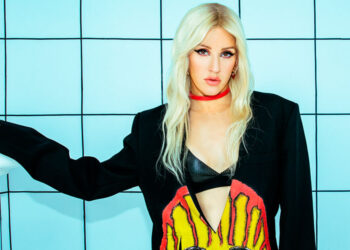 La reina del pop inglés ¡está de regreso! Ellie Goulding presenta "Easy Lover" con Big Sean