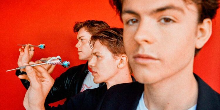 New Hope Club Nos presenta su nuevo sencillo doble: «Call Me Quitter» y «Whatever»