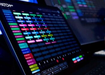 Flock Audio anuncia el software de gestión de hardware PATCH APP DX