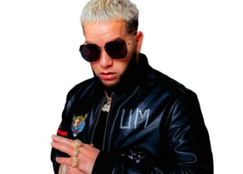 Casper Mágico firma contrato disquero multimillonario con GLAD Empire