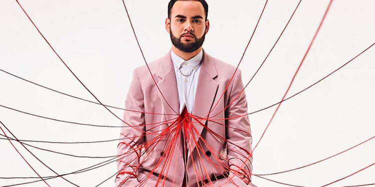 Taylor Díaz presenta su álbum “Alguien Real”