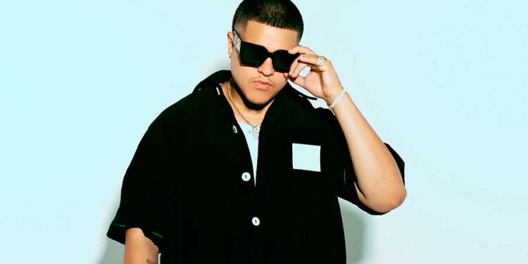 2DEEP se vuelve el primer Dj/Productor en ser firmado por la disquera de Steve Aoki Dim Mak en fuego