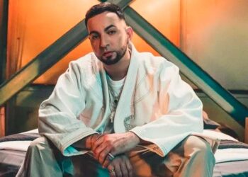 Justin Quiles Rinde Homenaje A Juan Gabriel Dándole A Sus Fans Su Versión Original de "Así Fue"