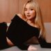 Sabrina Carpenter nos regala «emails i can’t send fwd:» la versión deluxe de su más reciente álbum