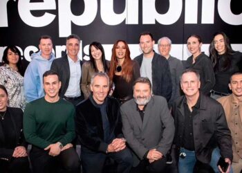 Anitta firma con Republic Records en Partnership con Universal Music Latin Entertainment