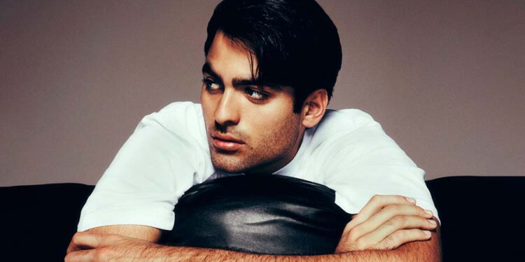 Matteo Bocelli anuncia su álbum debut y lanza el primer sencillo, "For You"