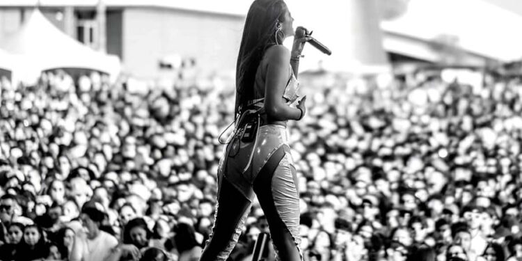 Aiona Santana Shares the Stage with Becky G, Jhayco, Manuel Turizo, Wisin y Yandel, Feid, Arcangel, and More