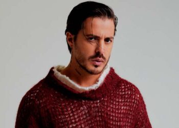 Llane Battles Between Passion And Resentment In His New Single "Casi"