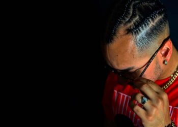 "Infie7, el talentoso artista del género urbano, presenta su más reciente canción titulada «SOY EL»"