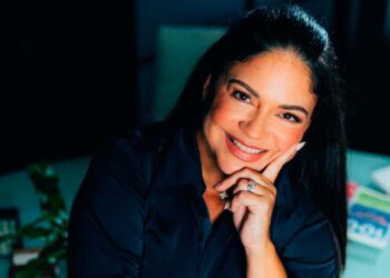 Mayna Nevarez, fundadora y CEO de Nevarez Communications