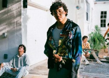 Alex Luna Presents His First EP Introspección An MRI Of His Essence