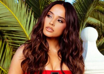 Becky G vuelve como un "boomerang" en su nueva canción