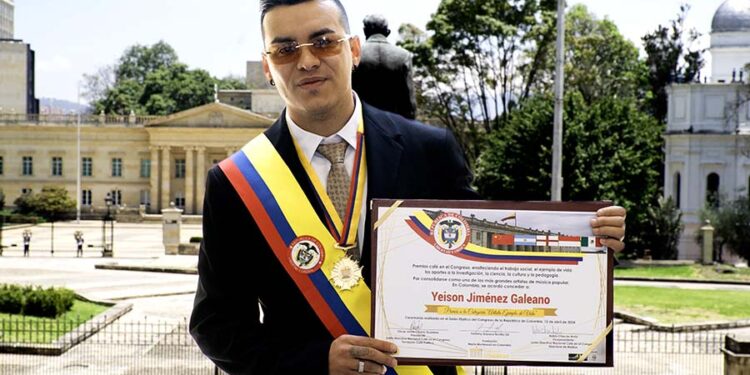 YEISON JIMÉNEZ, condecorado por el congreso de Colombia como "ARTISTA EJEMPLO DE VIDA 2023"