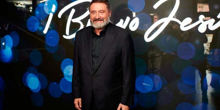 La comunidad artística y de la industria del entretenimiento celebran junto a Jesús López su reciente galardón