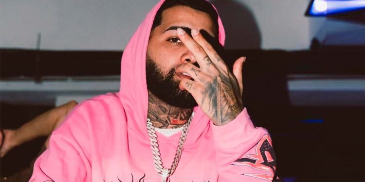 Jeyyff, recién firmado con Cash Money Records, se unen a Green Cookie para el nuevo sencillo "LONELY"