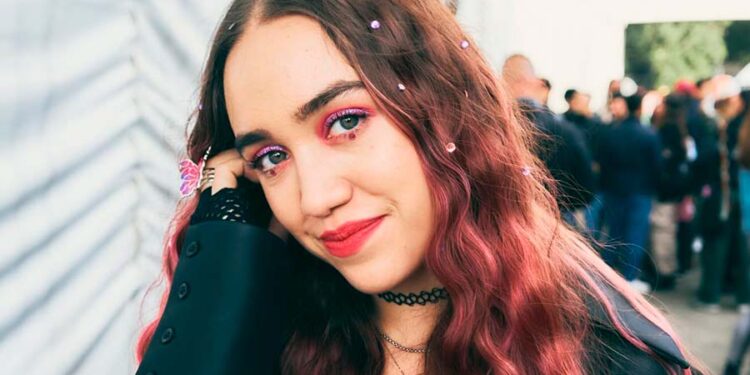 Ela Taubert, portada en Música is life