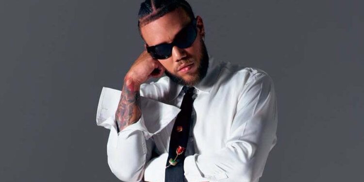 Jhayco presenta su nuevo álbum de trilogía y primer proyecto en tres años, ‘LE CLIQUE: VIDA ROCKSTAR (X)’