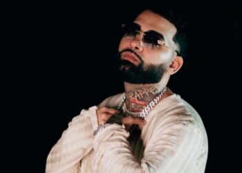 Jeyyff se une a los pesos pesados urbanos Gigolo y La Exce para un nuevo sencillo explosivo "NO QUIERO NADA”