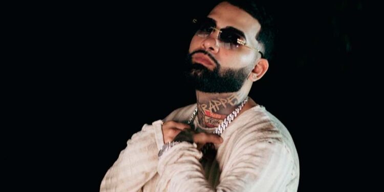 Jeyyff se une a los pesos pesados urbanos Gigolo y La Exce para un nuevo sencillo explosivo "NO QUIERO NADA”