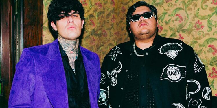 Adriel Favela y Octavio Cuadras presentan una obra maestra emocional con «ESQUIZOFRÉNICO»