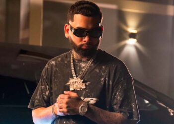 Jeyyff conquista la escena con otro éxito “ESOS BESOS” ft. Javiielo y producción de Hydro