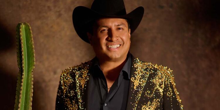 Julión Álvarez Nominado a los American Music Awards 2025 tras histórico regreso a Estados Unidos