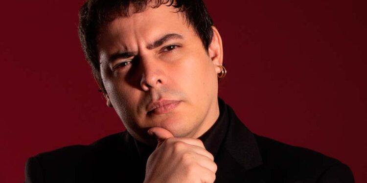 León Fernández, portada en Música is life